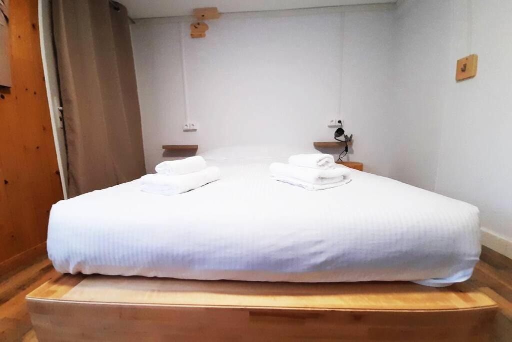 ⁂⁂Duplex Cledicihome Renovated! Quiet Area // 2 Steps From The Center / Private Parking⁂⁂ Gerardmer Exterior photo